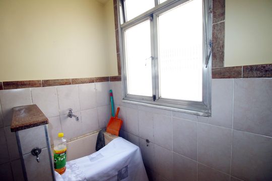 Cozinha e Área de Serviço de apartamento para alugar com 2 quartos, 50m² em Irajá, Rio de Janeiro