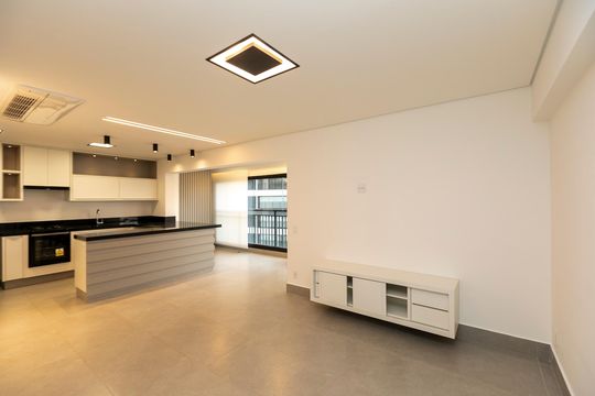 Apartamento para alugar com 3 quartos, 98m² em Taquaral, Campinas