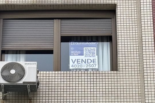 Fachada de apartamento para alugar com 1 quarto, 40m² em Centro Histórico, Porto Alegre