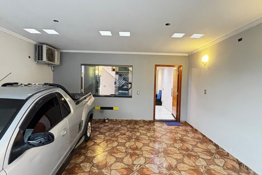 Garagem de casa à venda com 3 quartos, 180m² em Vila América, Santo André