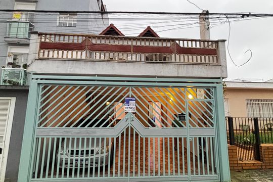 Fachada de casa à venda com 3 quartos, 180m² em Vila América, Santo André