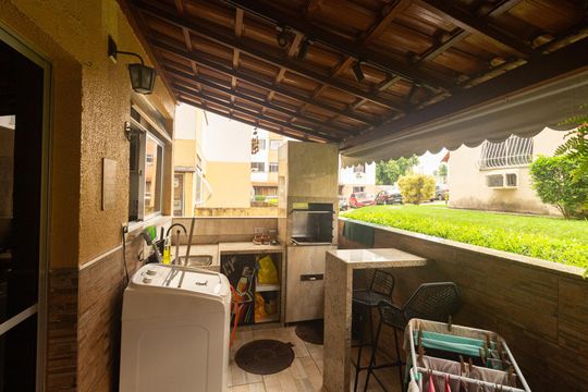 Varanda de apartamento à venda com 2 quartos, 58m² em Campo Grande, Rio de Janeiro