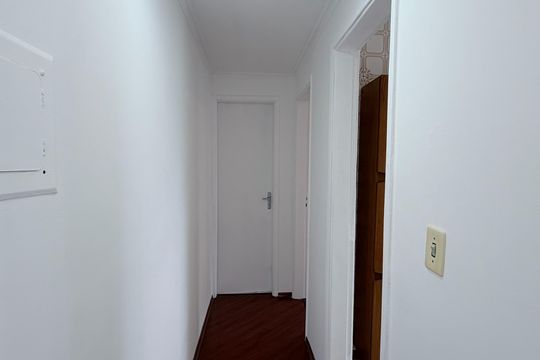 Corredor de apartamento para alugar com 1 quarto, 50m² em Vila Santa Rita de Cassia, São Bernardo do Campo