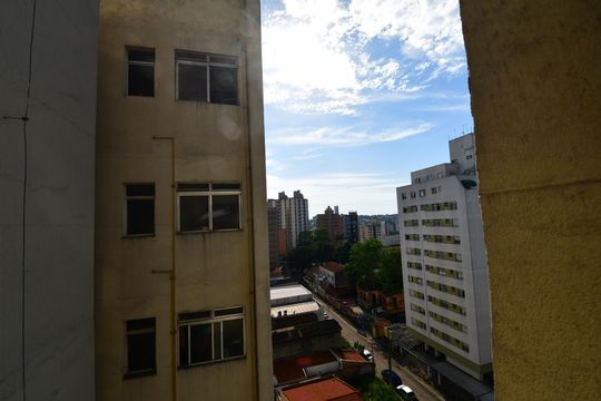 Área de Serviço - Vista de apartamento para alugar com 1 quarto, 51m² em Centro, Campinas