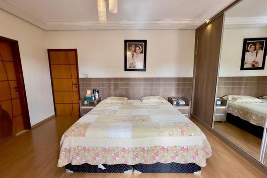 Casa de Condomínio à venda com 4 quartos, 400m² em Setor Habitacional Vicente Pires, Brasília