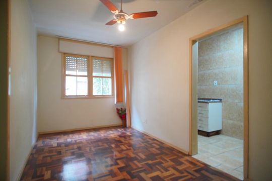 Sala de apartamento à venda com 1 quarto, 40m² em Petrópolis, Porto Alegre