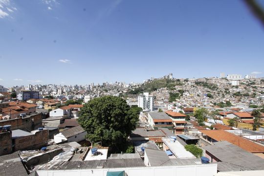 Vista de apartamento à venda com 2 quartos, 52m² em Jardim America, Belo Horizonte