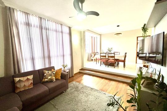 Apartamento à venda com 3 quartos, 105m² em Coracao de Jesus, Belo Horizonte