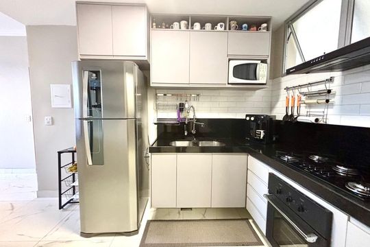 Apartamento à venda com 3 quartos, 105m² em Coracao de Jesus, Belo Horizonte