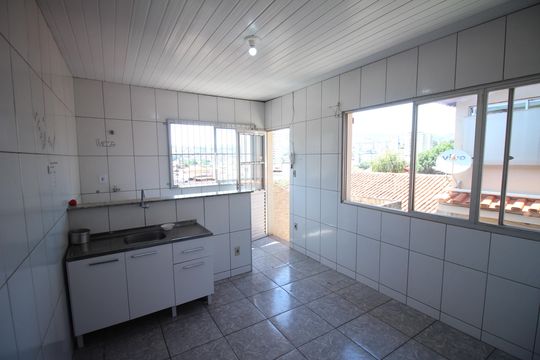 Cozinha de kitnet/studio para alugar com 1 quarto, 35m² em Teixeira Dias, Belo Horizonte