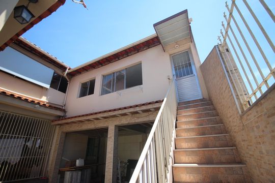 Área comum de kitnet/studio para alugar com 1 quarto, 35m² em Teixeira Dias, Belo Horizonte