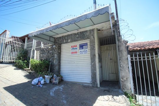 Fachada  de kitnet/studio para alugar com 1 quarto, 35m² em Teixeira Dias, Belo Horizonte