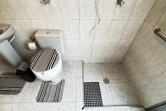 Banheiro de casa à venda com 2 quartos, 300m² em Parque Oratório, Santo André