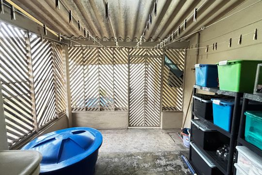 Área de Serviço de casa à venda com 2 quartos, 300m² em Parque Oratório, Santo André