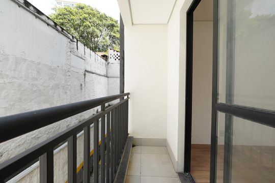 Varanda de kitnet/studio à venda com 1 quarto, 31m² em Vila Mariana, São Paulo