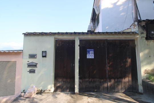 Fachada de casa de condomínio à venda com 3 quartos, 90m² em Tanque, Rio de Janeiro