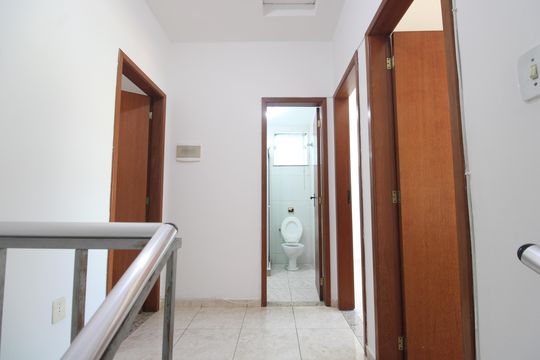 Hall de casa de condomínio à venda com 3 quartos, 90m² em Tanque, Rio de Janeiro