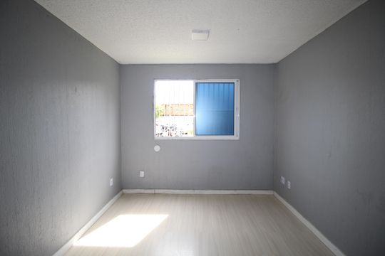 Apartamento para alugar com 2 quartos, 42m² em Sarandi, Porto Alegre