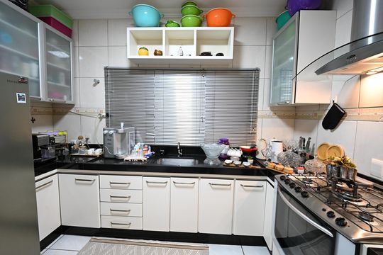 Casa à venda com 3 quartos, 187m² em Jardim Presidente, Goiânia