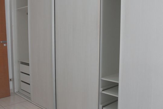 Quarto 1 de apartamento para alugar com 2 quartos, 52m² em Jardim Satelite, São Paulo