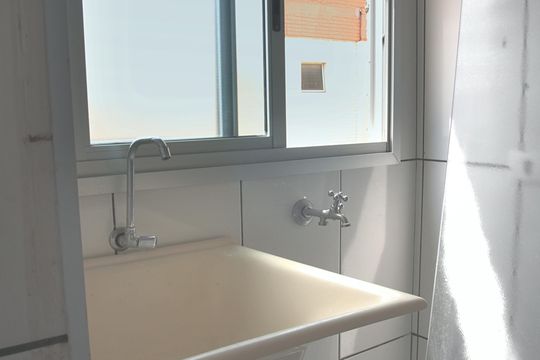 Área de Serviço de apartamento para alugar com 2 quartos, 52m² em Jardim Satelite, São Paulo