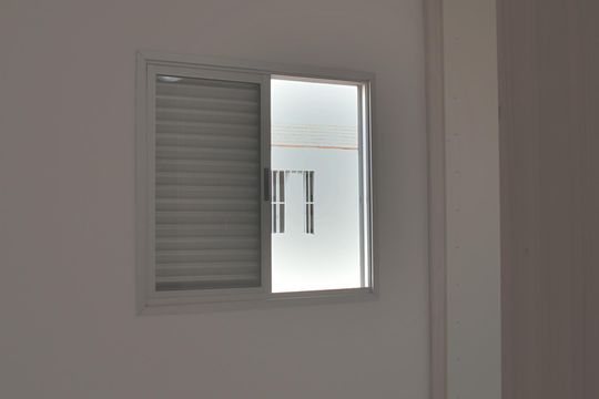 Quarto 2 de apartamento para alugar com 2 quartos, 52m² em Jardim Satelite, São Paulo