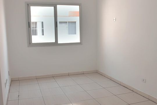 Sala de apartamento para alugar com 2 quartos, 52m² em Jardim Satelite, São Paulo