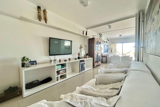 Sala de apartamento para alugar com 3 quartos, 196m² em Campeche, Florianópolis