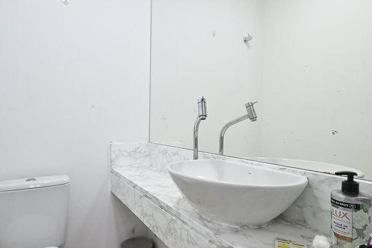 Lavabo de apartamento para alugar com 3 quartos, 125m² em Jardim Vazani, São Paulo