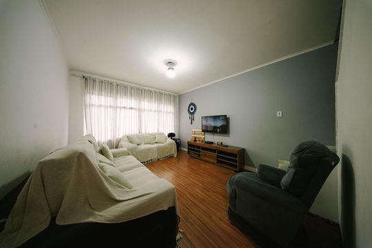 Casa para alugar com 2 quartos, 127m² em Vila Dalila, São Paulo