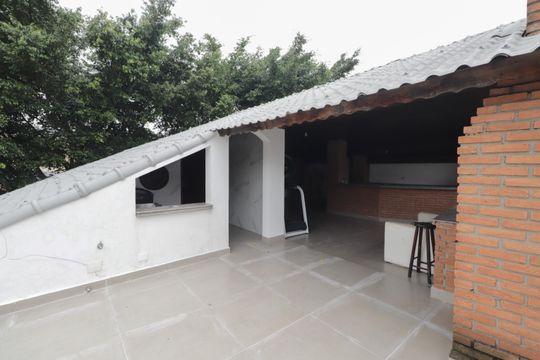 Churrasqueira de casa à venda com 3 quartos, 329m² em Vila Moreira, São Paulo