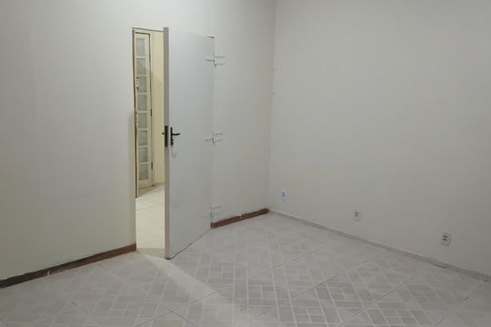 Apartamento para alugar com 1 quarto, 40m² em Centro, Mesquita