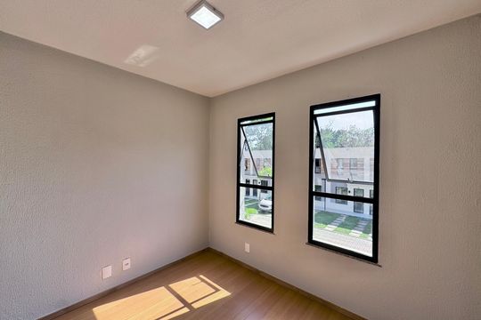 Quarto 2 de casa de condomínio à venda com 2 quartos, 65m² em Vargem Grande, Rio de Janeiro