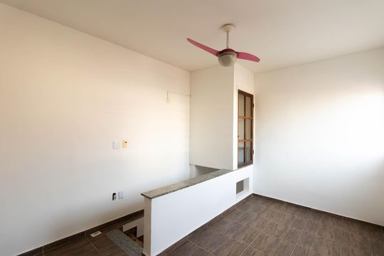 Suíte 1 de kitnet/studio para alugar com 1 quarto, 20m² em Maria Paula, São Gonçalo