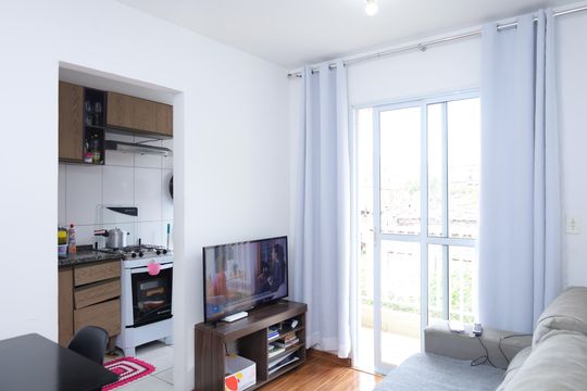 Apartamento à venda com 2 quartos, 44m² em Jardim Sao Pedro, São Paulo