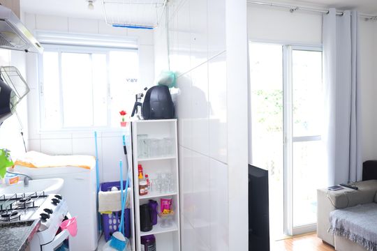 Cozinha de apartamento à venda com 2 quartos, 44m² em Jardim Sao Pedro, São Paulo