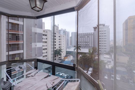 Varanda do Quarto 1 de apartamento à venda com 2 quartos, 60m² em Liberdade, São Paulo