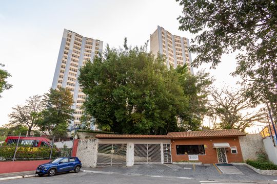 Fachada de apartamento à venda com 2 quartos, 68m² em Vila Nova Caledonia, São Paulo