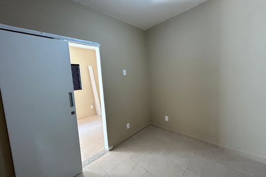 Quarto de casa para alugar com 1 quarto, 35m² em Madureira, Rio de Janeiro