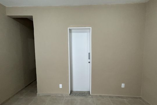 Sala de casa para alugar com 1 quarto, 35m² em Madureira, Rio de Janeiro