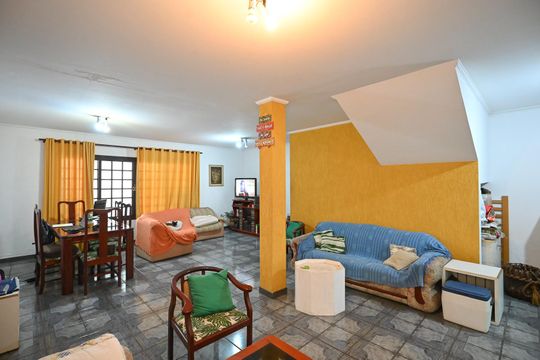 Casa para alugar com 3 quartos, 260m² em Jardim America, Taboão da Serra