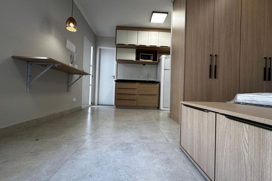 Kitnet/Studio para alugar com 1 quarto, 28m² em Vila Romana, São Paulo