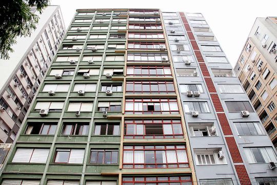 Fachada de apartamento à venda com 3 quartos, 187m² em Bom Fim, Porto Alegre
