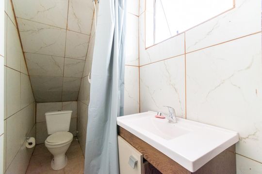 Banheiro  de kitnet/studio para alugar com 1 quarto, 60m² em Vila Santa Catarina, São Paulo
