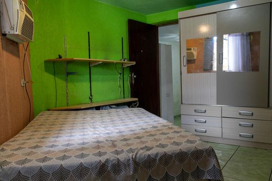 Suíte de casa para alugar com 2 quartos, 60m² em Jardim Cerqueira Leite, Mauá