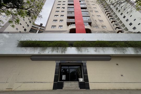 Fachada de apartamento para alugar com 3 quartos, 147m² em Bigorrilho, Curitiba