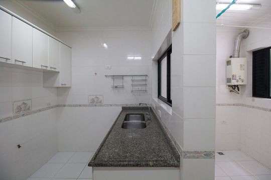 Cozinha de apartamento para alugar com 3 quartos, 147m² em Bigorrilho, Curitiba