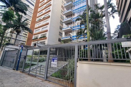 Apartamento à venda com 2 quartos, 271m² em Higienópolis, São Paulo