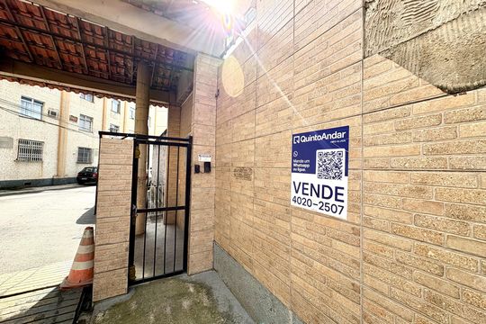 Fachada de apartamento à venda com 2 quartos, 45m² em Taquara, Rio de Janeiro