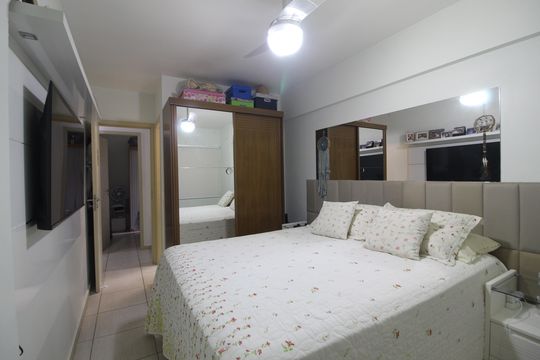 Quarto 3 de apartamento para alugar com 3 quartos, 90m² em Recreio dos Bandeirantes, Rio de Janeiro